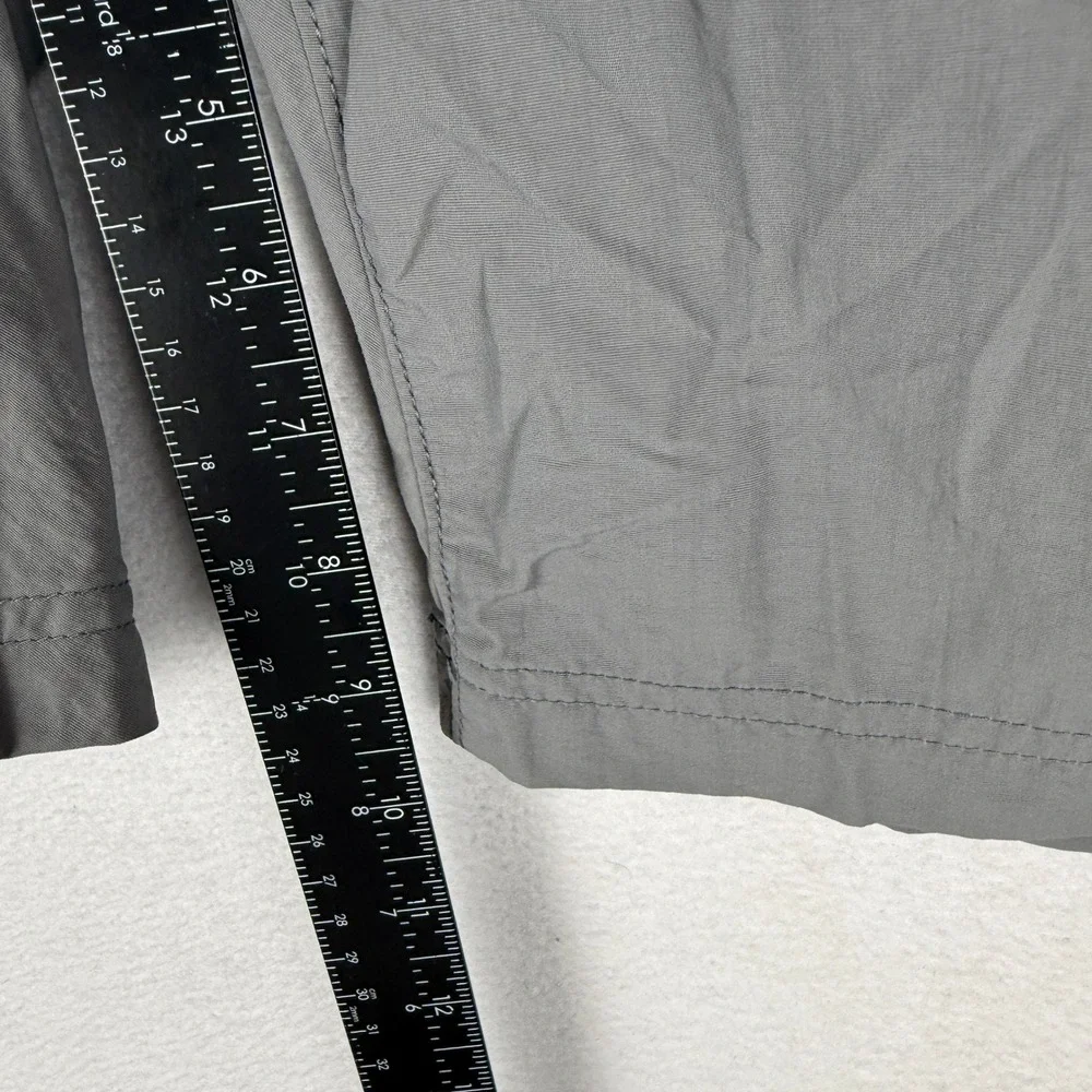 Eddie Bauer Mens XL Gray Nylon Cargo‎ Hiking Shorts Belted Lightweight Utility